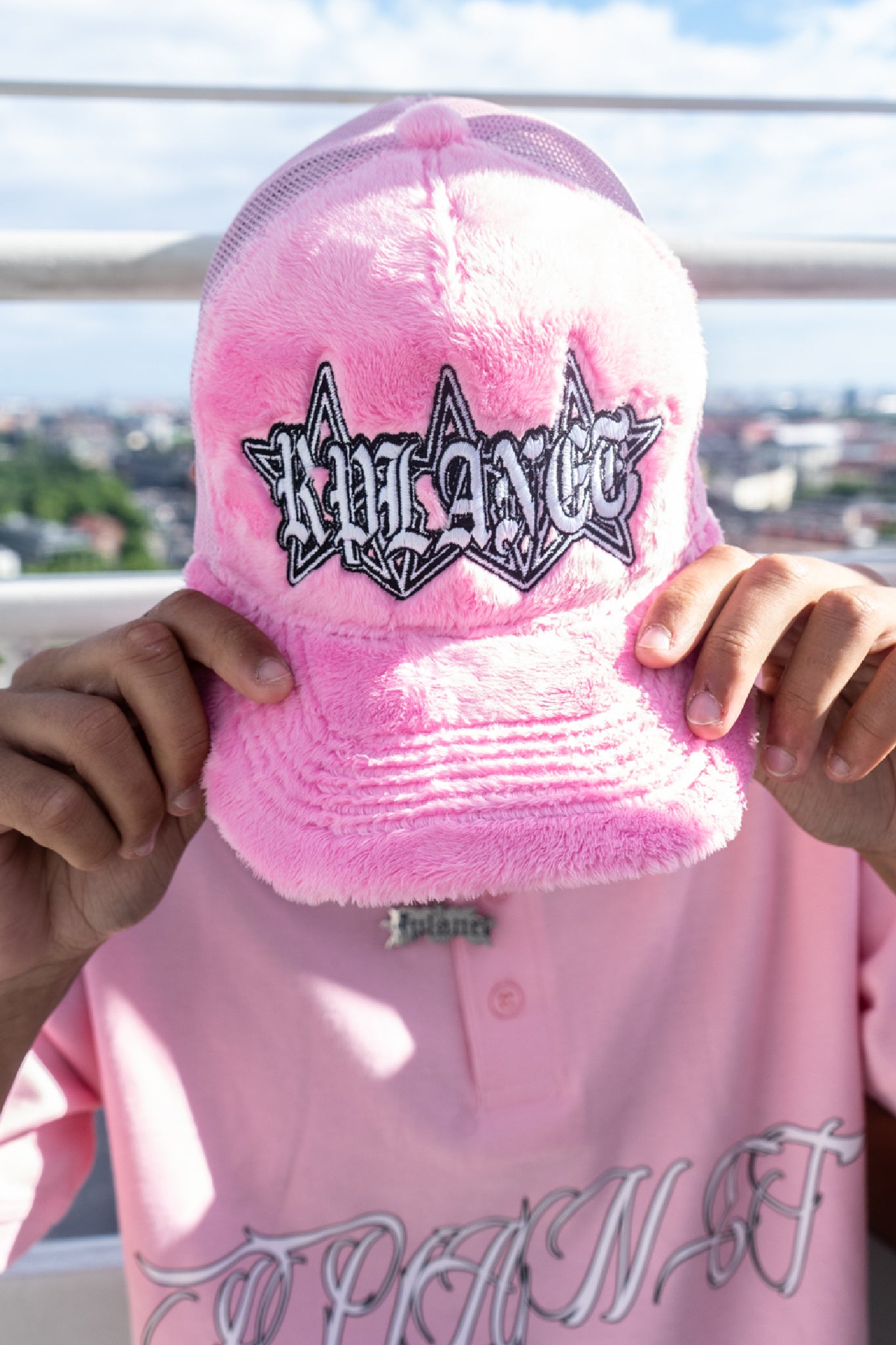 RPLANET PINK VELVET CAP