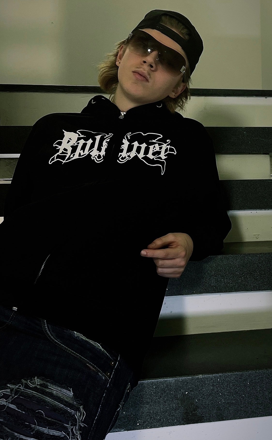 Rplanet black zipper hoodie white color logo